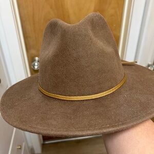 GiGi Pip Hat